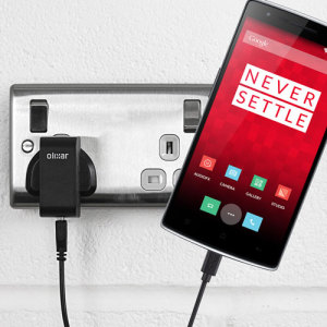 Charge your OnePlus One quickly and conveniently with this 2.4A high power charging kit. Featuring mains adapter and USB cable.