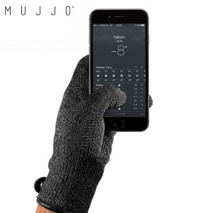 The Mujjo Double-Layered Touchscreen Gloves in black allow you to operate your touchscreen device while wearing gloves, so you have full use of your smartphone or tablet outside while your hands remain nice and warm. Wrap up in winter or cold climates.