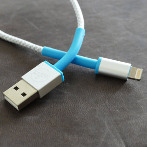 The Lightning cable strong enough to tow a car. This extremely tough Lightning cable when connected to a computer or USB mains adapter allows your iPhone, iPad or iPod to charge and sync. With Apple MFi certification.