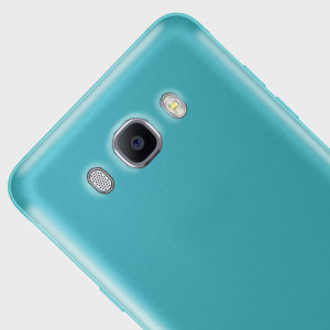 Custom moulded for the Samsung Galaxy J7 2016, this translucent blue Olixar FlexiShield case provides slim fitting and durable protection against damage.