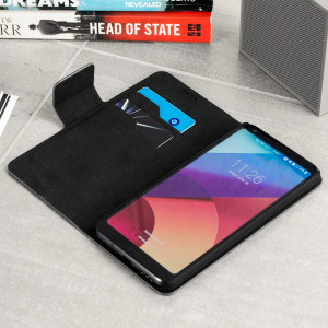 Protect your LG G6 in elegant luxury with a leather-effect wallet case in black. The case also includes a viewing stand, perfect for watching movies with friends and family.