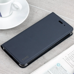 Combining an attractive, professional build with sturdy and durable protection, this official leather-style flip case in dark grey is the premier option for your HTC U11. This case is fully compatible with the Edge Sense function of your phone.