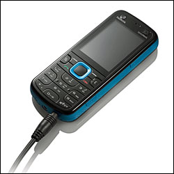 Capdase Dual Car Charger And USB Cable - Nokia 2mm and Micro USB