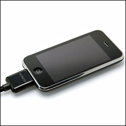 Câble TV iPhone / iPod Capdase (pluggé)