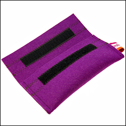 Handytasche busy b von prallewelt.com by Tine Wittler in Braun aus hochwertigem Wollfilz