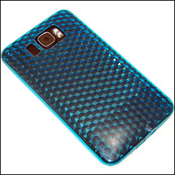 HTC HD2 dans sa coque FlexiShield Bleu vue arrière