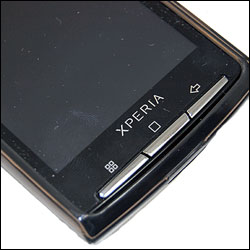 Coque Flexishield Noire pour Sony Ericsson Xperia X10 vue rapprochée