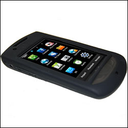 Coque silicone pour Samsung Player Star 2 - Noire vue de loin