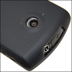 Coque silicone pour Samsung Player Star 2 - Noire vue sur appareil photo
