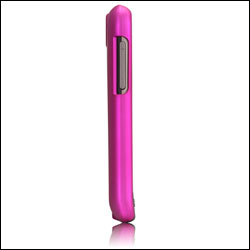 HTC Desire dans sa coque Case-Mate Barely There vue de coté laissant accès aux touches HTC Desire dans sa coque Case-Mate Barely There vue de coté laissant accès aux touches