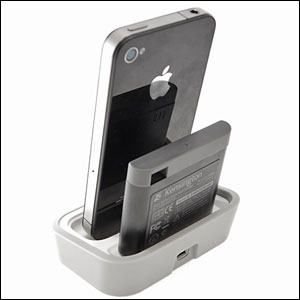Kensington Sync & Charge Dock With Mini Battery Pack for iPhone 4