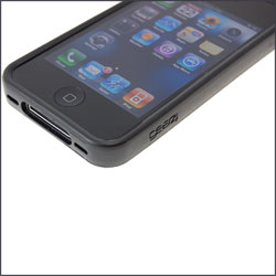 Coque Gear4 The Band iPhone 4 - Noire vue sur touche
