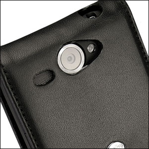 Housse en cuir HTC Wildfire Noreve Tradition vue sur appareil photo