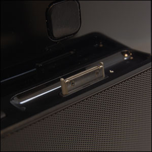 Philips DC315 Alarm Clock Radio - iPhone / iPod