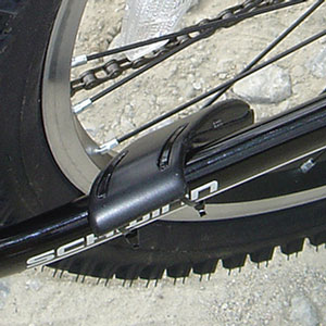 LiveRider Professional Wireless Cycling Computer and Mounting System for iPhone and iPod Touch