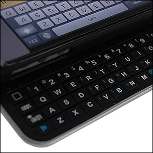 BlueNext BN2000 Bluetooth Keyboard - iPhone 4S / 4