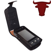 Hand made cases in stunning designs with attention to detail seen In all Piel Frama cases.