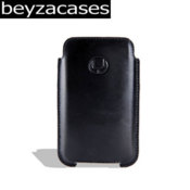The Beyza Slimline LG Renoir designed to help protect your phone from bumps, scratches and damage.