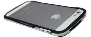 Draco IV Design Aluminium Bumper for the iPhone 5 - Black