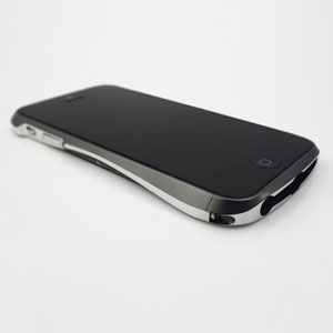 Draco IV Design Aluminium Bumper for the iPhone 5 - Silver
