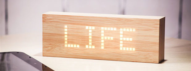 Gingko Message Click Clock - Light Wood-Style