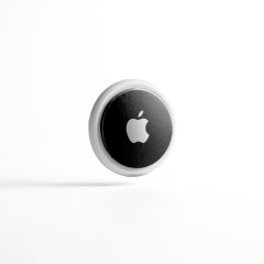 Olixar Matte Black Skin - For Apple AirTags