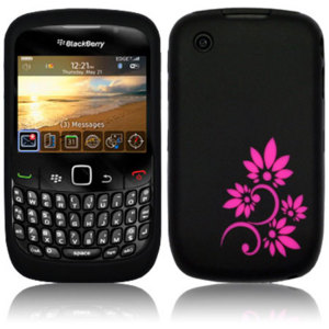 Housse Silicone BlackBerry Curve 8520 Gravée au laser - Noire / Rose