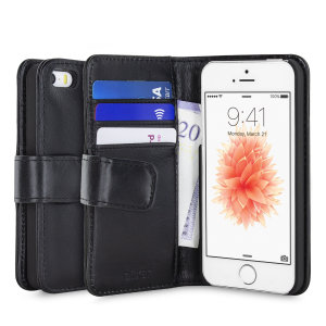 A sophisticated lightweight black genuine leather case with a magnetic fastener. The Olixar genuine leather wallet case offers perfect protection for your iPhone 5S / 5, as well as featuring slots for your cards, cash and documents.
