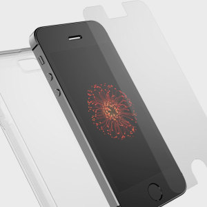 Gardez votre iPhone SE intégralement protégé grâce à ce super pack comprenant une coque fine en gel transparent et une protection d'écran en verre trempé. L'ensemble préservera la finesse et l'esthétisme de votre iPhone SE tout en le protégeant des imprévus du quotidien.