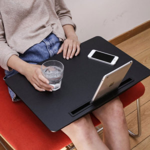 Perfect for travel, work or relaxing, the Kikkerland iBed Extra Large Lap Desk sits comfortably on your lap and supports devices of all shapes and sizes. The sleek black finish complements any room or office, making the iBed ideal wherever you need it.