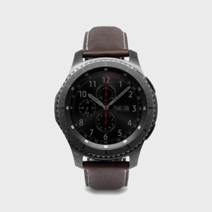Treat your Gear S3 smartwatch to something luxurious with the D6 Genuine Minerva Box Leather strap from SLG Design in brown. Comfortable, fashionable and perfectly suited to the Gear S3, this strap is a major upgrade on your regular strap.