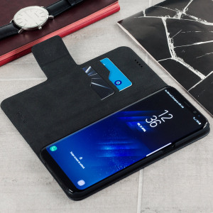Protect your Samsung Galaxy S8 Plus with this durable and stylish black leather-style wallet case by Olixar. What's more, this case transforms into a handy stand to view media.