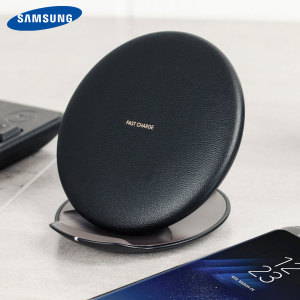 Wirelessly charge your Galaxy S8, S8 Plus and other compatible devices with Wireless Fast Charge technology using this official Samsung Qi Wireless Convertible Charging Pad in couch black.