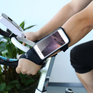 Transporte su smartphone de hasta 5.5 pulgadas de una forma segura mientras está haciendo ejercicio. Este brazalete deportivo Floveme es realmente cómodo y ajustable ya que está fabricado con un material de alta calidad.