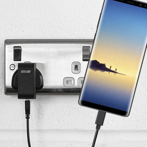Charge your Samsung Galaxy Note 8 and any other USB device quickly and conveniently with this compatible 2.4A high power USB-C UK charging kit. Featuring a UK wall adapter and USB-C cable.