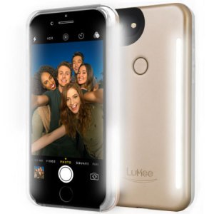 Lumee have further developed the smartphone photography game with the Duo - Double Sided Lighting Case in gold for iPhone 8. With front and rear LED lighting, you'll now be able to capture the perfect photo with either your front or back camera.