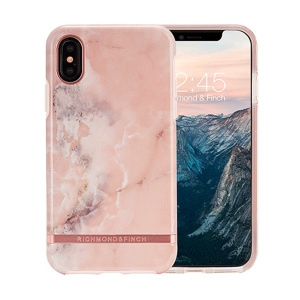 The Freedom series from Richmond & Finch for iPhone X combines hard-wearing, durable protection with high fashion detailing and elegant, attractive design. Eye-catching, unique and protective, this pink marble case is your iPhone's perfect companion.