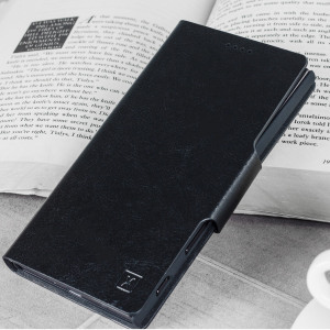 The Olixar leather-style Motorola Moto X4 Wallet Case in black attaches to the back of your phone to provide enclosed protection and can also be used to hold your credit cards. So leave your regular wallet at home when you need to travel light.