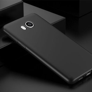 Skreddersydd til HTC U11 Life. Gel dekslet fra FlexiShield tilbyr en slank design og en holdbar beskyttelse mot skader og sørger for at din HTC U11 Life ser bra ut lenger.