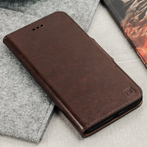 Protect your OnePlus 5T with this durable and stylish brown leather-style wallet case by Olixar. What's more, this case transforms into a handy stand to view media.