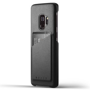 Designed for the Samsung Galaxy S9, this black genuine leather case from Mujjo provides a perfect fit and durable protection against scratches, knocks and drops with the added convenience of a credit card-sized slot.