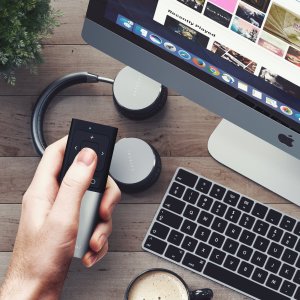 Satechi Wireless Remote is an ultimate multimedia and presentations' controller for your Bluetooth enabled devices. Change effortlessly between presentation slides or skip songs/adjust the playback volume. Enjoy full controls just at your fingertips.