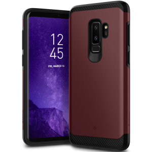 Protect your Samsung Galaxy S9 Plus with this stunning tough dual-layered armoured case in burgundy. Made with robust dual-layered yet slim material, this TPU body with a sleek outer layer features an attractive two-tone finish.