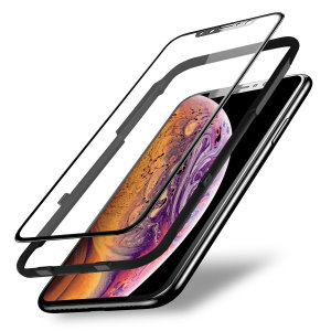 This ultra-thin full cover curved tempered glass screen protector for the iPhone XS from Olixar offers superior toughness, visibility and sensitivity. Also comes complete with an installation tray for a quick, simple application.