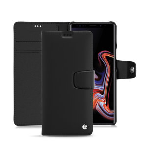 Keep your Samsung Galaxy Note 9 well protected from damage with this high quality, beautifully hand-crafted genuine black leather wallet case from Noreve. The perfect blend of premium style and functionality.
