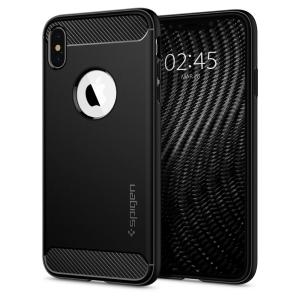 Möt det nydesignade skyddsskalet från Spigen. Tillverkad av flexibelt, robust TPU och med en mekanisk konstruktion, samt en kolfiber textur, håller Rugged Armor skalet i svart din för iPhone XS Max säker och smal.
