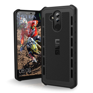 Die Urban Armor Gear Outback für das Huawei Mate 20 Lite enthält eine schützende TPU Hülle in schwarz mit geschickt ausgedachten antirutsch Pads und einem leichten Gewicht aber robustem Rahmen – alles in einem schlanken schützenden Paket.
