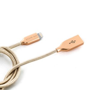 Make sure your Apple devices are always fully charged and synced with the Ted Baker MFI lightning cable in Taupe. You can use this cable with a USB wall charger or through your desktop or laptop. 1m length.