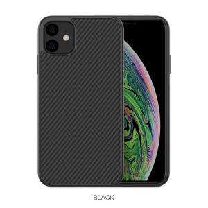Coque iPhone 11 Nillkin en fibre synthétique effet carbone – Noir