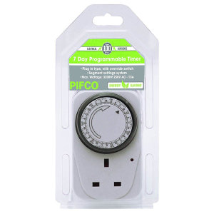 Fallen asleep whilst watching TV? Want your house to be warm when you come from a cold day out? Want your Christmas lights on a timer? With the Pifco 7 day timer plug you can set the time to when you want your device to be on & off whilst saving energy.